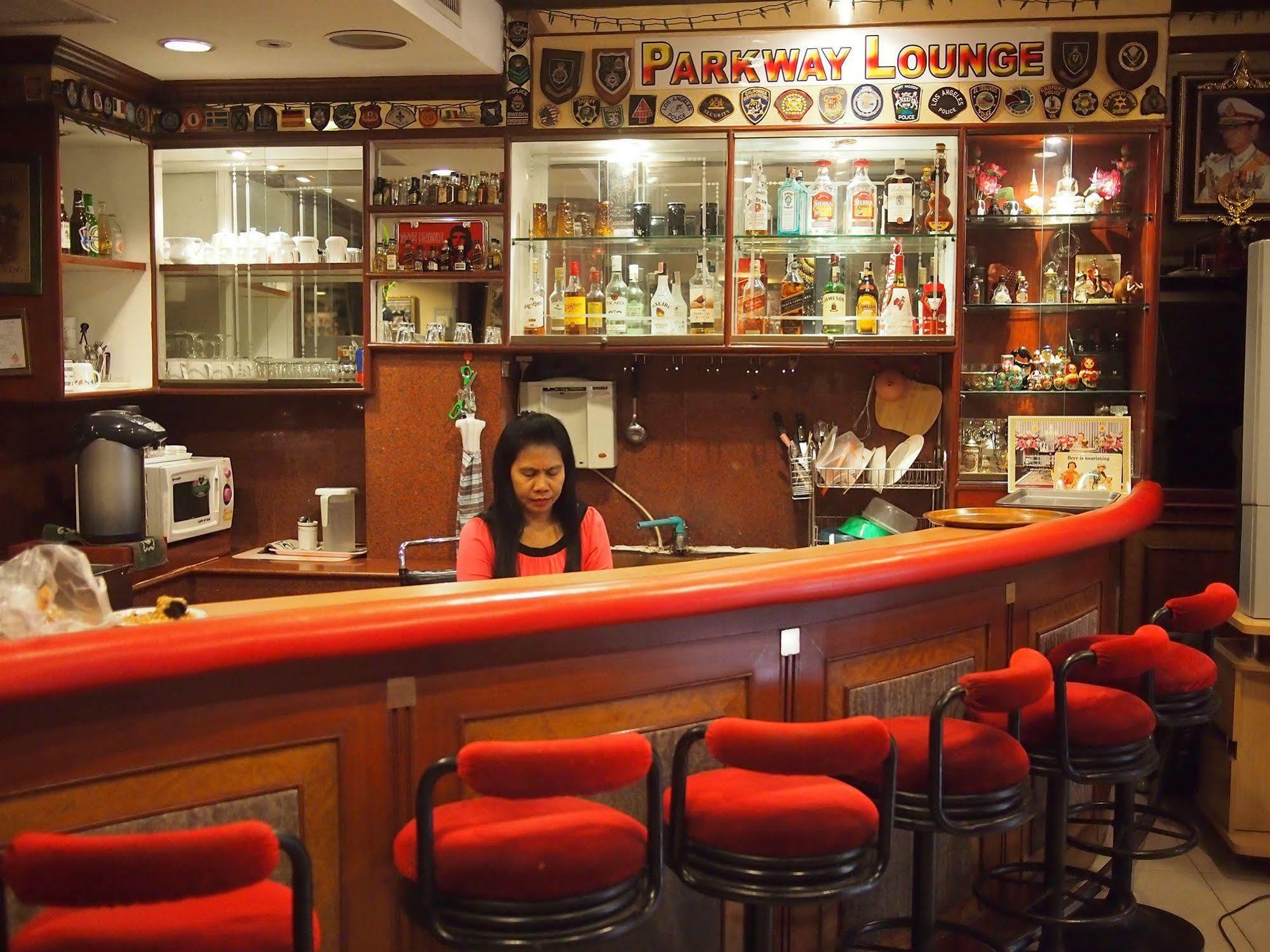 Parkway Inn Bangkok Exterior photo